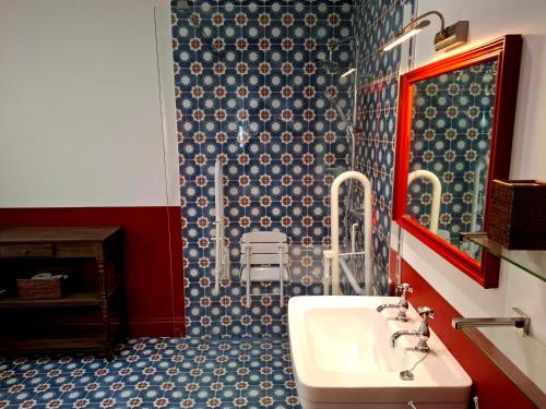Salle de bains dans l'établissement Corrib Lodge