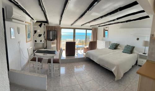 Apartamentos Casa Blanca