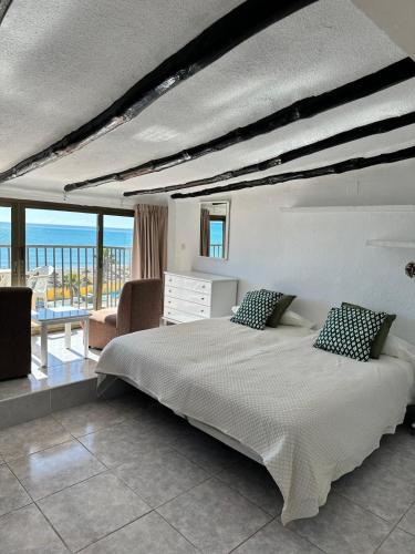 Apartamentos Casa Blanca