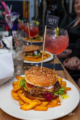 B&Bの敷地内または近くでの食事または食べ物