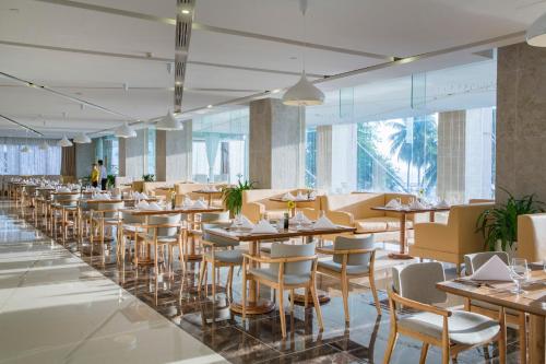 Εστιατόριο ή άλλο μέρος για φαγητό στο Diamond Bay Hotel