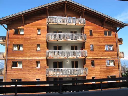 Wohnung CHOTTES NEND230 Ski in and Ski out