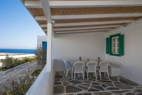 GAIA sea view HOUSE with private pool and beach