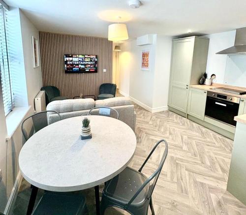 Kuchyň nebo kuchyňský kout v ubytování 2 bed apartment in Guisborough