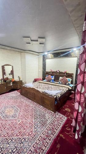 Fotografie z fotogalerie ubytování heritage new moon premium houseboat v destinaci Šrínagar