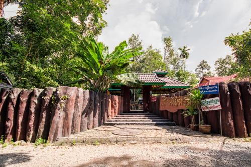 Φωτογραφία από το άλμπουμ του OYO 604 Ruen Mai Horm Resort σε Trang