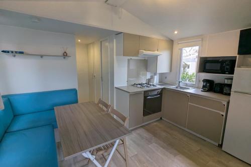 Beautiful 3-bedroom mobil home - near the beach