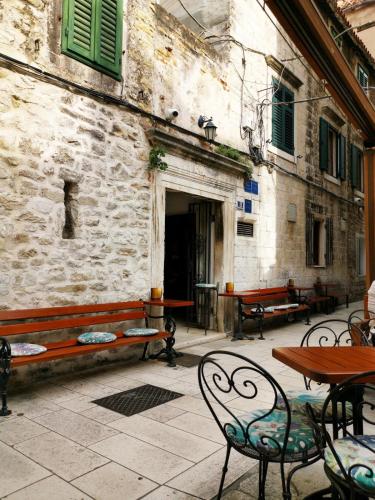 Apartment in beautiful Diocletian's Palace
