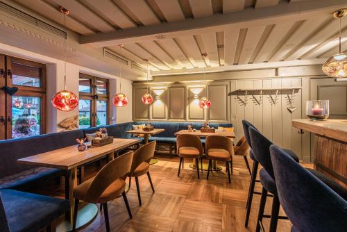 Terofal Hotel Schliersee - Komplett neu renoviertにあるシーティングエリア