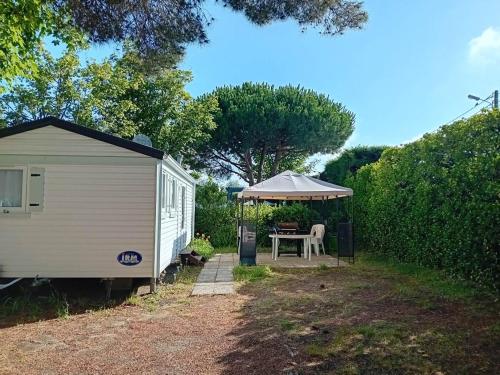 Mobil Home bord de mer CAMPING LES TAMARIS