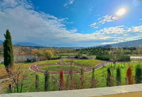 Afbeelding uit fotogalerij van Lake Apartment in Sauk