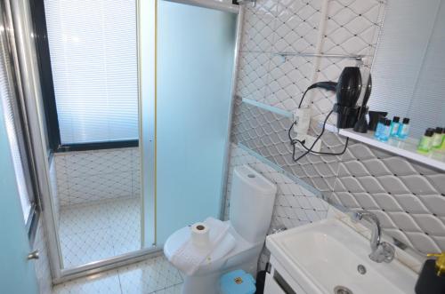 Royalis Apart Hotelにあるバスルーム