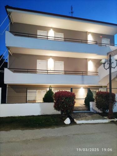 Philoxenia Beach Apartments Stavros