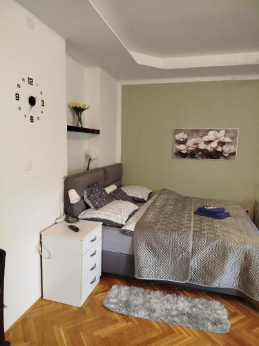 Zagreb, Jarun studio apartman Eva