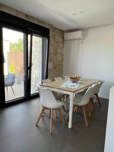 Φωτογραφία από το άλμπουμ του Exclusive new villa with private pool - 4BR στη Νέα Φώκαια