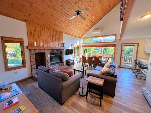 Khu vực ghế ngồi tại MWP29