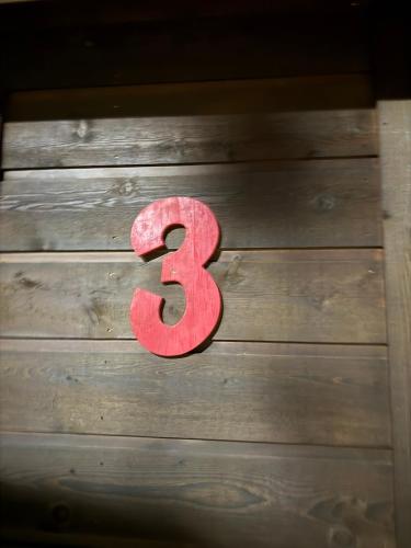 Φωτογραφία από το άλμπουμ του Cabin 3 The Roost Cabins σε Lakehills