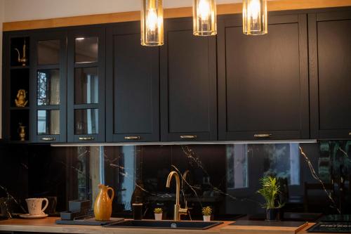 Foto Standing de 88 m2, grand jardin, wifi, clim, Netflix, La Suzanna 1