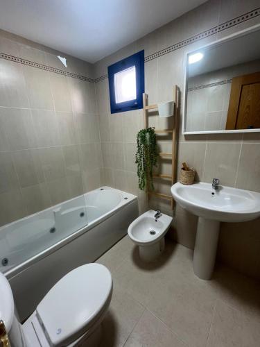 Céntrico Ático Duplex Piscina 3 dormitorios - Julio y agosto entradas y salidas en SABADO