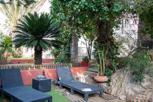 Foto Standing de 88 m2, grand jardin, wifi, clim, Netflix, La Suzanna 5