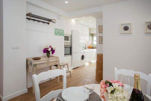 Apartamentos Alay Puerto Marina