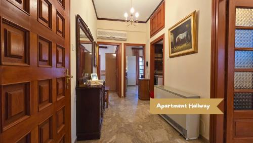 Foto dalla galleria di Family-friendly apartment in a village house 25 km and 30 mins away from Thessaloniki a Géfyra