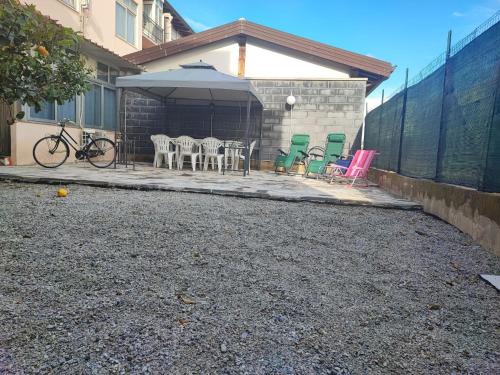 Φωτογραφία από το άλμπουμ του Mylae House στο Μιλάτσο