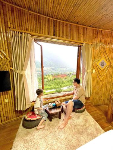 Επισκέπτες που μένουν στο H'mong Village Resort Ha Giang