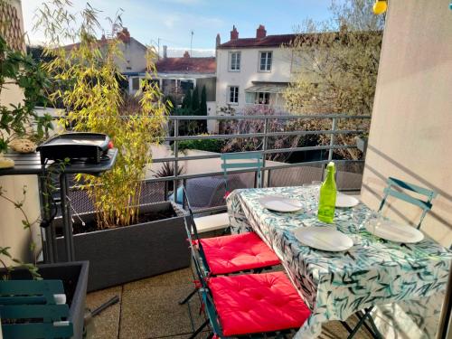 Appartement cosy terrasse parking privé 2 vélos