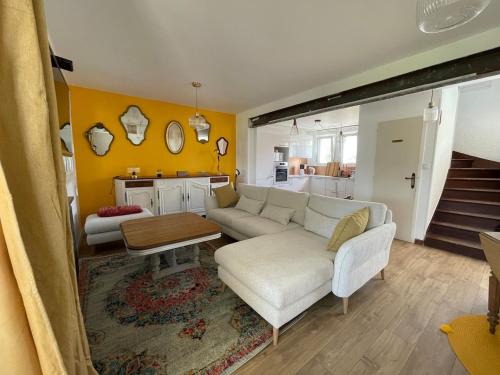 Pont L'Abbé Townhouse