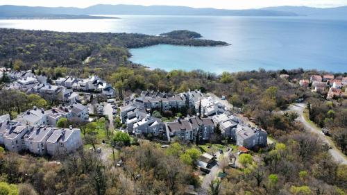 Apartman Mariana - Peaceful Stay Near The Beach