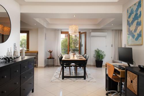 Dora 3 bedroom apartment