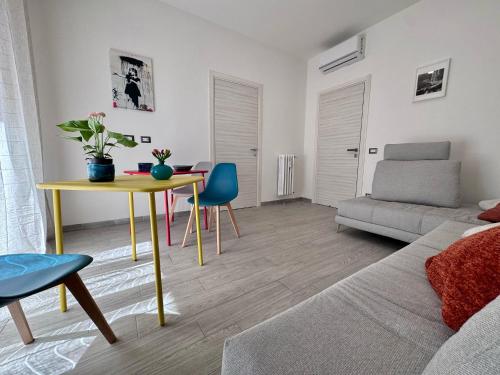 Costabella Guest House