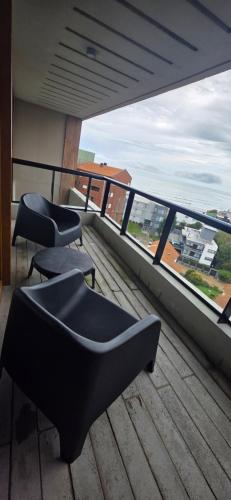 Χώρος καθιστικού στο BTWINS Pinamar Dpto Top 8vo al mar c balcon c parrilla c cochera Pileta cubierta descubierta sauna gym cine