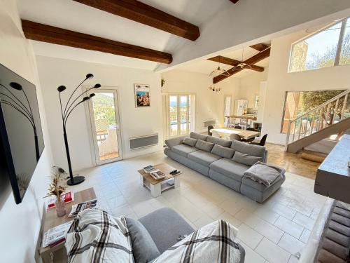 Superbe Villa vue mer - Jacuzzi - Pétanque