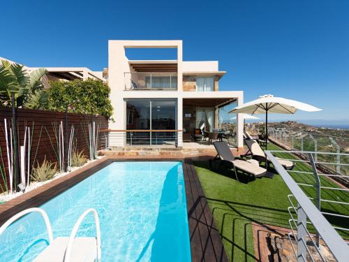 Villa in San Bartolomé with Private Heated Pool