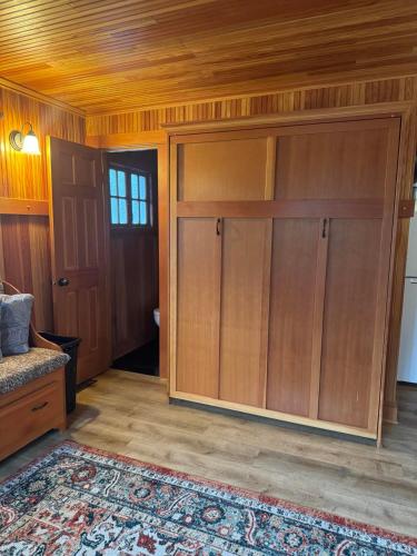 Gambar di galeri bagi Whistling Winds Motel di Lincoln City