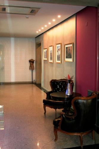 Χώρος καθιστικού στο Hotel Samasa Fundao