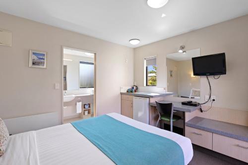 TV a/nebo společenská místnost v ubytování Bella Vista Motel Ashburton
