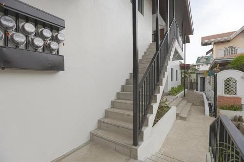 Gallery image of OYO 736 Jade Apartelle in Malitlit
