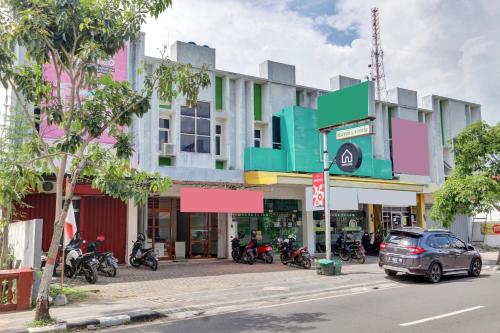 Galería fotográfica de Capital O 90811 Myhome en Blora