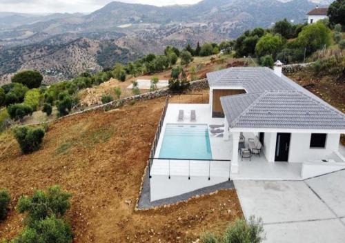 Villa 90 by Villamya