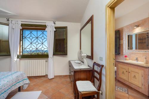 Posteľ alebo postele v izbe v ubytovaní Sun House Appartamento Vista Mare