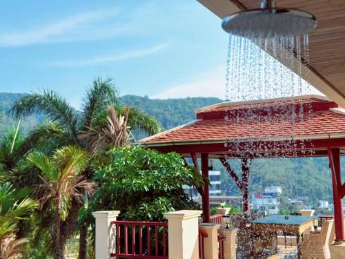 Φωτογραφία από το άλμπουμ του Kata Sea Cloud Villa半山海景独栋别墅 στην Παραλία Κάτα