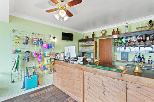 Gallery image of Seaways Hotel in Paignton
