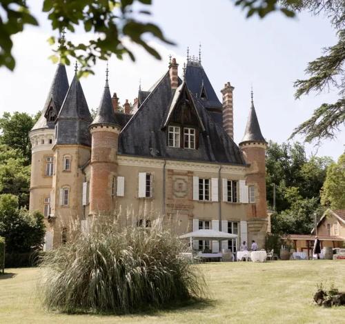 Photo de la galerie de l'établissement Camping et Hotel Château du Haget, à Montesquiou