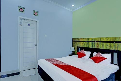 Foto dalla galleria di Hotel O Lia Stay Syariah a Bagam