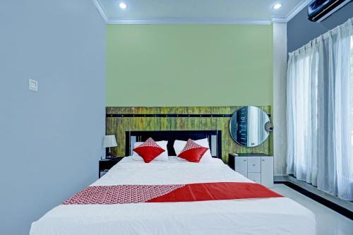 Foto dalla galleria di Hotel O Lia Stay Syariah a Bagam