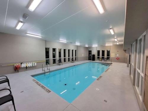 Piscine de l'établissement Best Western London Airport Inn & Suites ou située à proximité
