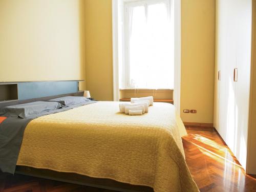 Wonderful downtown apartment-HD NETFLIX, KING-SIZE BED, two minutes' walk from metro photo 12